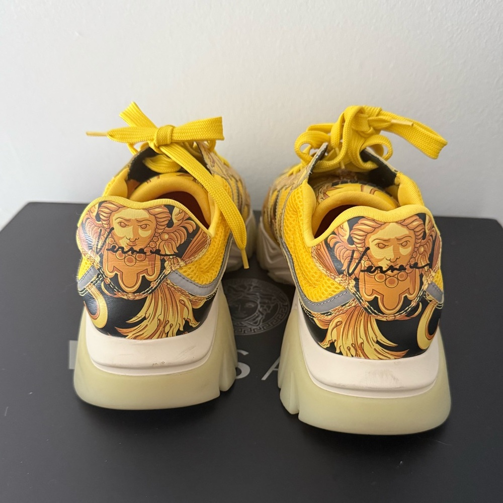 Versace chunky yellow sneakers size 38 - Picture 4 of 6